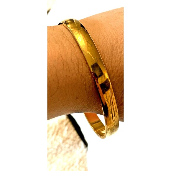 Vintage Monet Signed Gold-Tone Bangle Bracelet Minimalist 1960s–70s - Picture 9 of 11